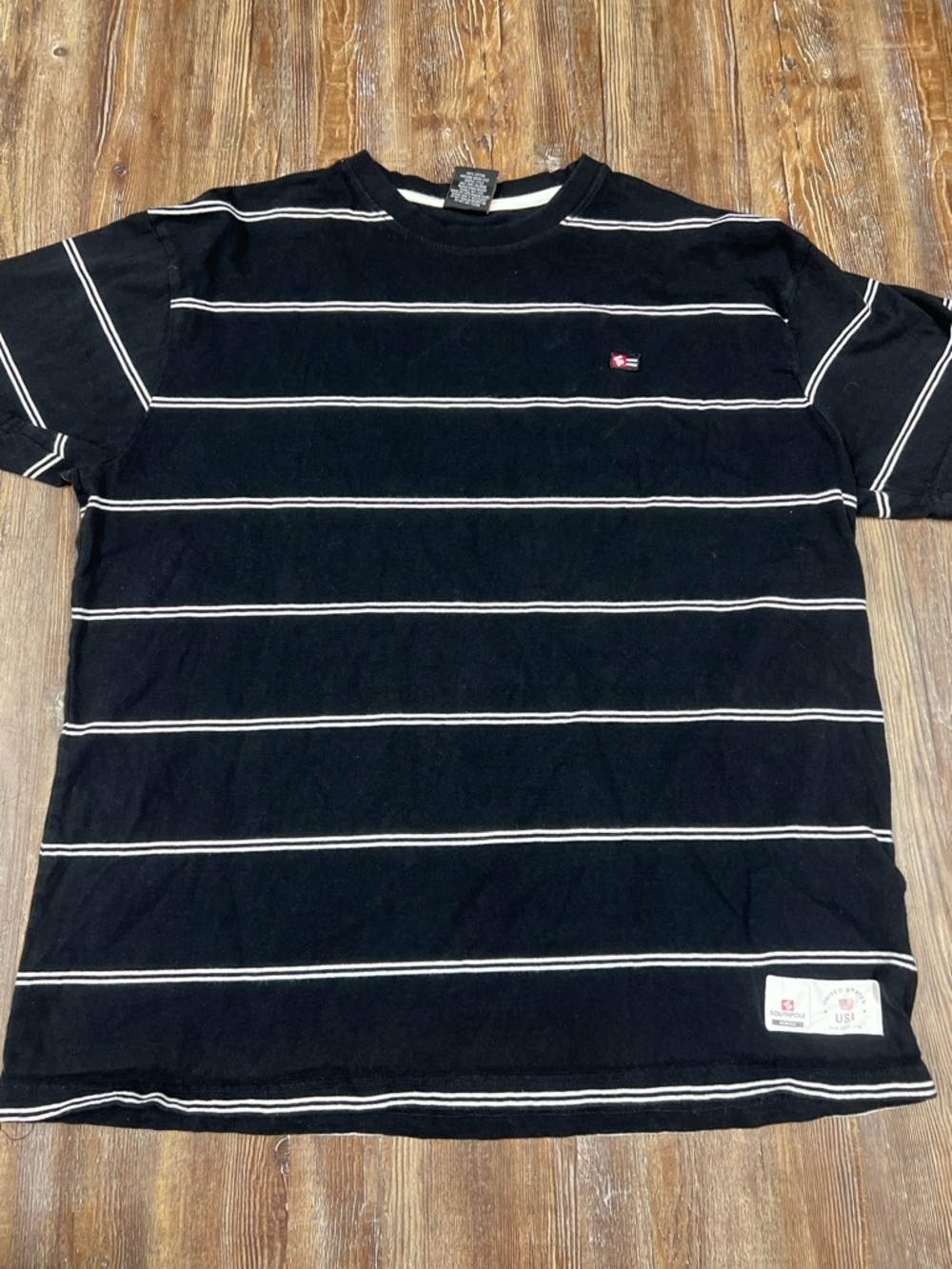 Y2K Southpole black and white striped skater t-shirt